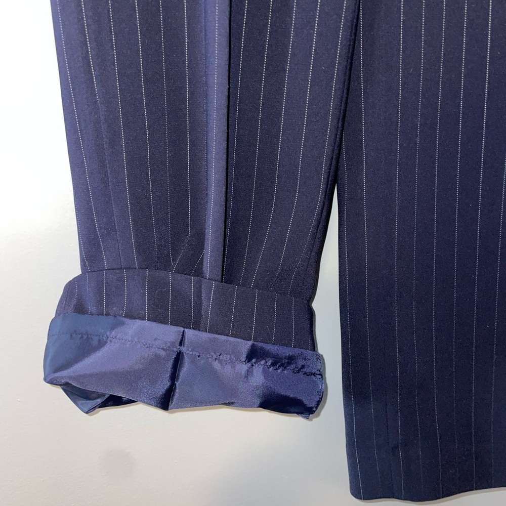 📖Le Suit Dark Blue Pinstripe Blazer with Belt - Picture 9 of 15